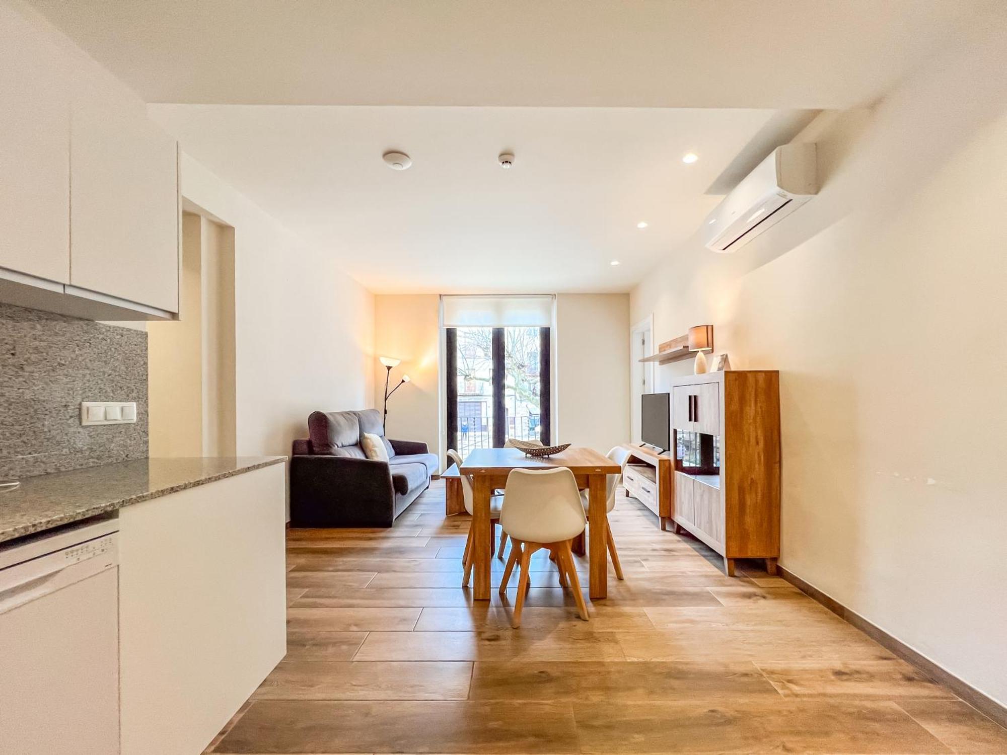 Can Cintet 1 Apartamento En La Plaza De Бесалу Экстерьер фото