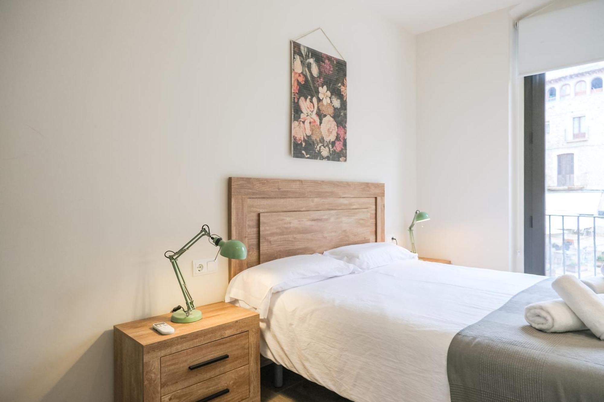 Can Cintet 1 Apartamento En La Plaza De Бесалу Экстерьер фото