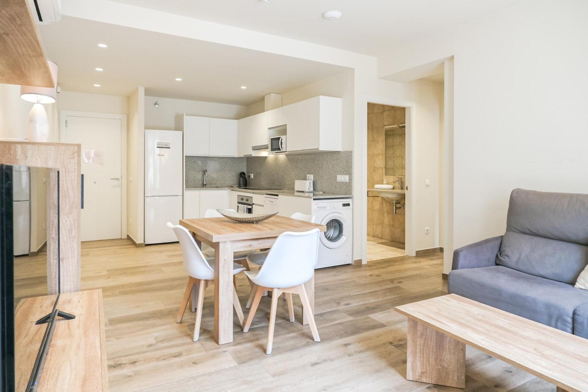 Can Cintet 1 Apartamento En La Plaza De Бесалу Экстерьер фото